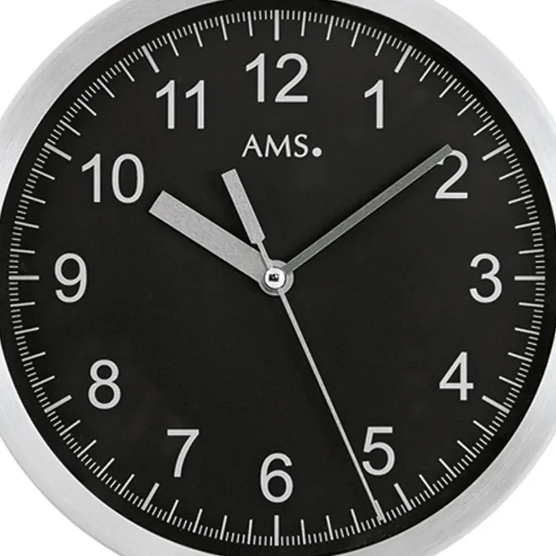 AMS F5911 Wanduhr Schwarz • Funkwerk • Gebürstetes Aluminium