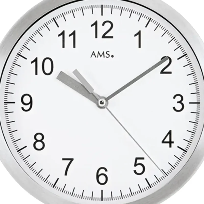 AMS F5910 Wanduhr Weiß • Funkwerk • Aluminium-Gehäuse