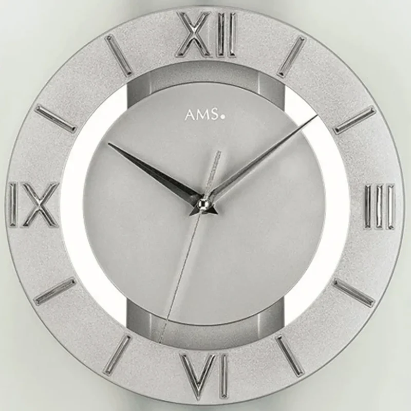 AMS Wels F5909 Wanduhr Silber • Funk-Uhrwerk • Mineralglas