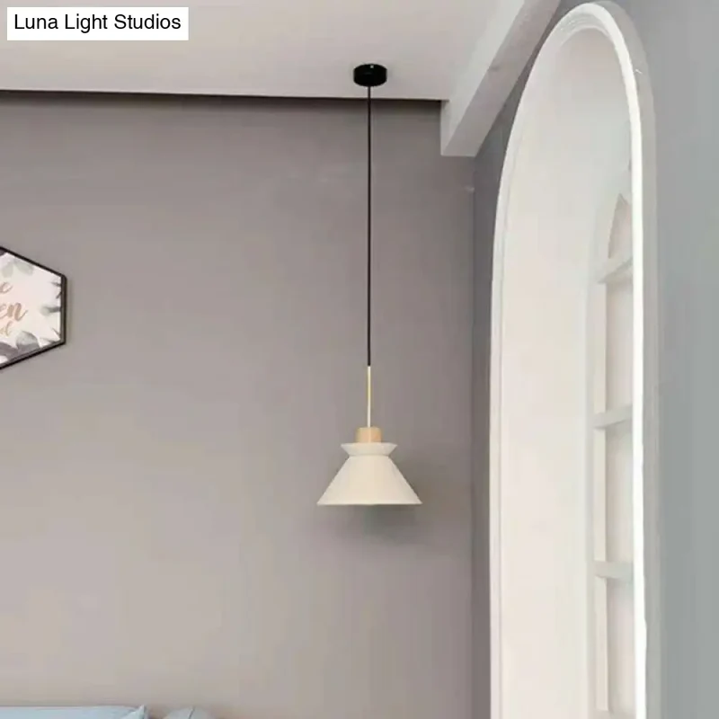 Betonnen Hanglamp met Houten Armatuur – Minimalistisch Design voor Eetkamer | Sansoti