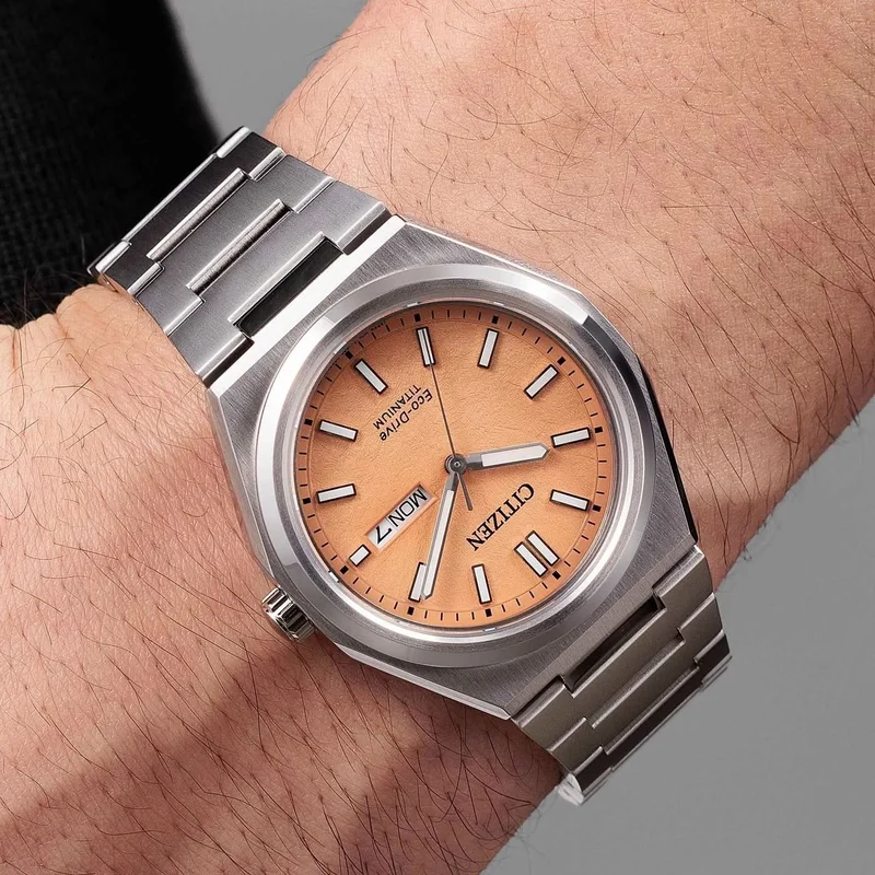 Citizen Zenshin Super Titanium AW0130-85LC Herren Uhr • Eco-Drive • Saphirglas