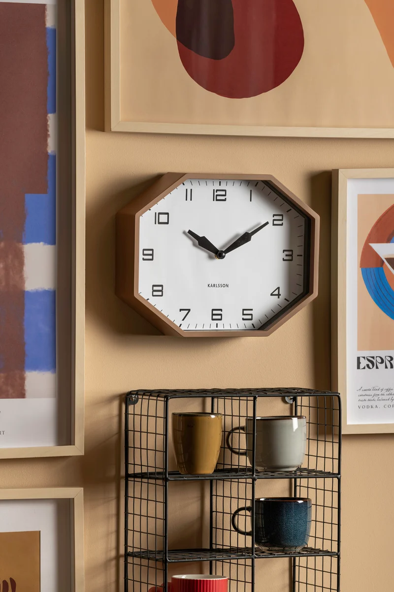 Karlsson Modern Factory Octagon KA6067BR Wecker Mokkabraun • Geräuschloses Sweep-Uhrwerk • Retro Oktagon-Design