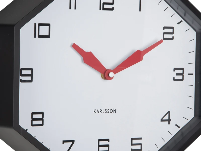 Karlsson Modern Factory Octagon KA6067BK Wecker Schwarz • Geräuschloses Sweep-Uhrwerk • Retro Oktagon-Design