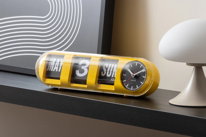 Karlsson Tube Flip KA6032YE Wanduhr Leuchtgelb • Klappzahlen-Anzeige • Retro-Design