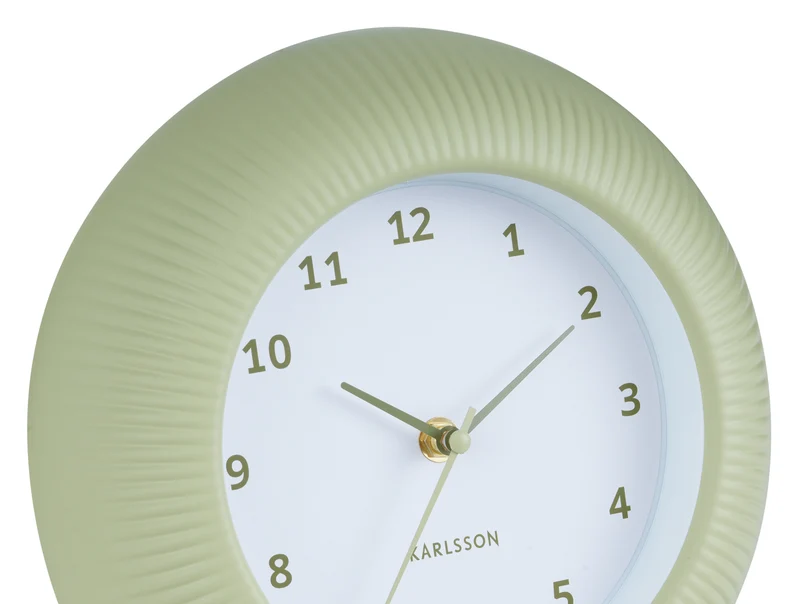 Karlsson Tender Rib KA6048GR Wanduhr Teeegrün • Sweep-Uhrwerk • Geräuschlos