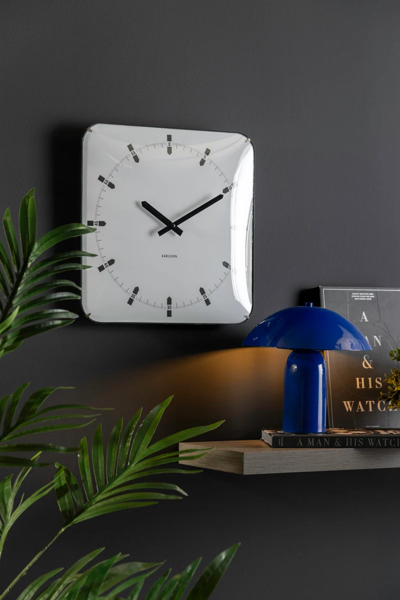 Karlsson Sucinto Dome Square KA6085WH Wanduhr Weiß • Geräuschloses Sweep-Uhrwerk • Gewölbtes Glas