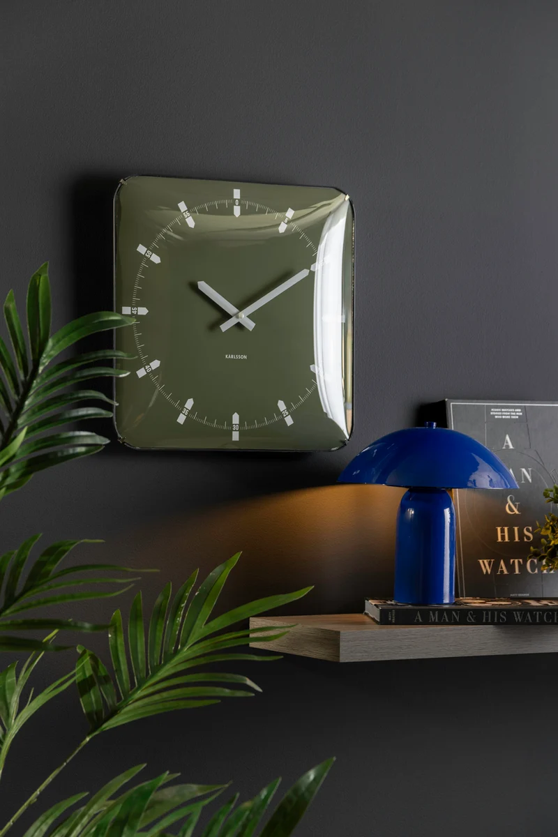 Karlsson Sucinto Dome Square KA6085GR Wanduhr Luxusgrün • Geräuschloses Sweep-Uhrwerk • Gewölbtes Glas