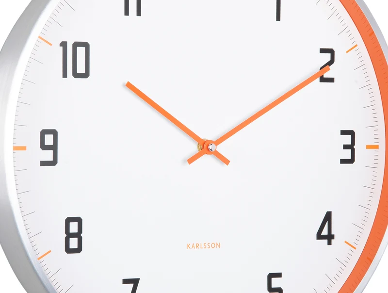 Karlsson Sporty KA5969OR Wanduhr Orange • Sportliches Design • Aluminiumgehäuse
