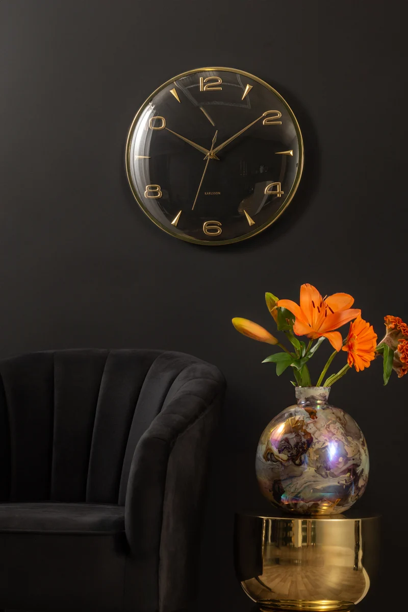 Karlsson Sienna Glow KA6017BK Wanduhr Schwarz • Goldene Indizes • Konvexe Linse