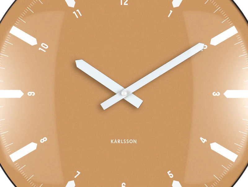 Karlsson Realista Dome KA6086YE Wanduhr Ockergelb • Geräuschloses Sweep-Uhrwerk • Konvexes Kuppelglas