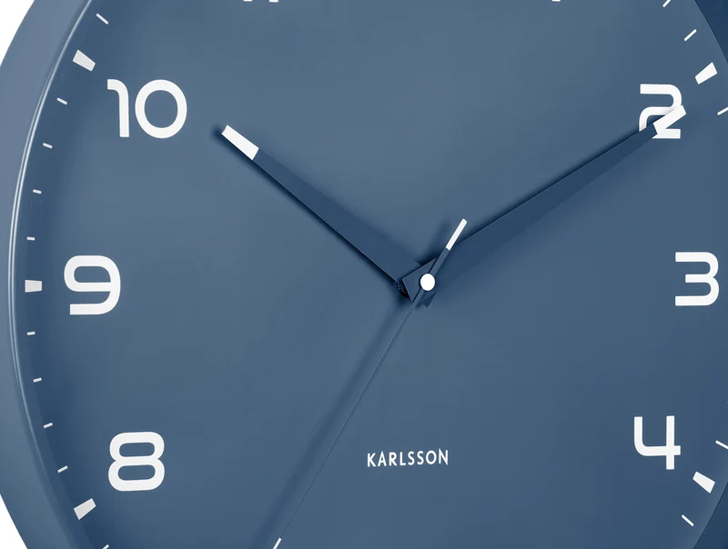 Karlsson Orgullo KA6053BL Wanduhr Klassikblau • Geräuschloses Sweep-Uhrwerk • Minimalistisches Design