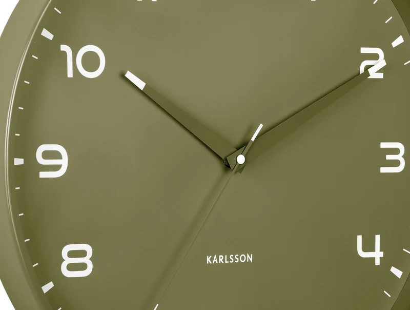 Karlsson Orgullo KA6053GR Wanduhr Armygrün • Geräuschloses Sweep-Uhrwerk • Minimalistisches Design