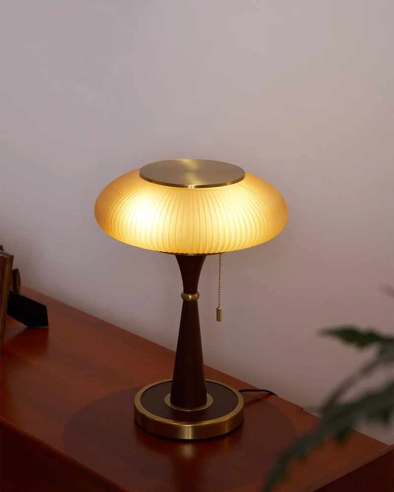 Tafellamp met Paddenstoelkap – Vintage Designverlichting voor Bureaus en Nachtkastjes | Sansoti