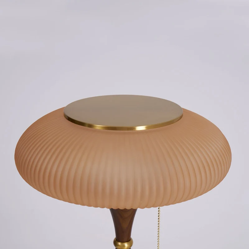 Tafellamp met Paddenstoelkap – Vintage Designverlichting voor Bureaus en Nachtkastjes | Sansoti