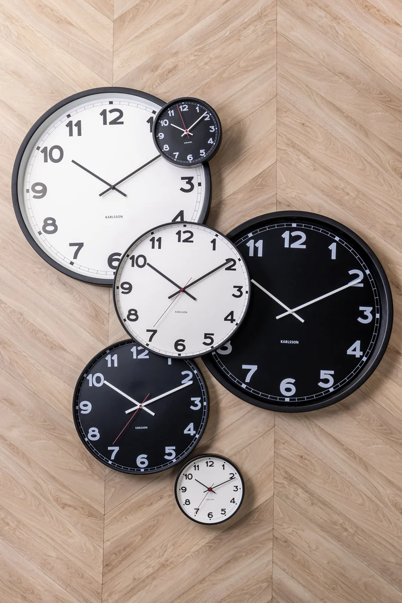 Karlsson New Classic Medium KA5847BK Wanduhr Schwarz • Geräuschloses Sweep-Uhrwerk • Zeitloses Design