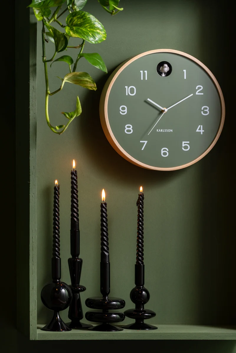Karlsson Natural Cuckoo KA5886GR Wanduhr Dschungelgrün • Kuckucksruf stündlich • Schallabschaltung automatisch