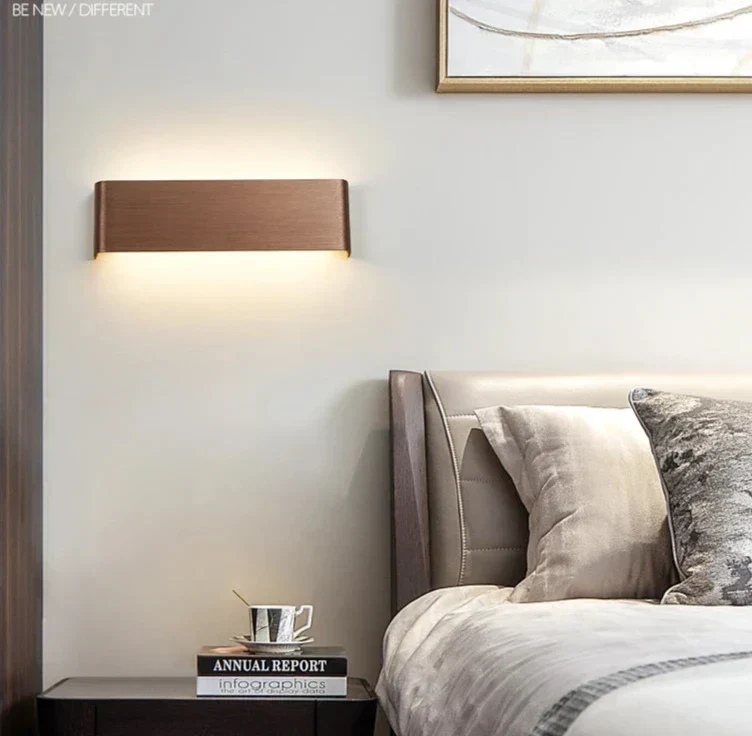 Ultra-dunne design wandlamp APHRODITE — moderne aluminium LED-wandverlichting met acryl kap | Sansoti