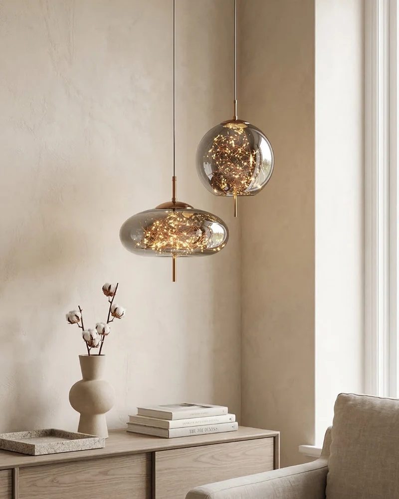 Glazen hanglamp LIV met rookachtige afwerking en warm wit licht – scandinavisch design met handafgewerkt glas – 3 maten beschikbaar | Sansoti