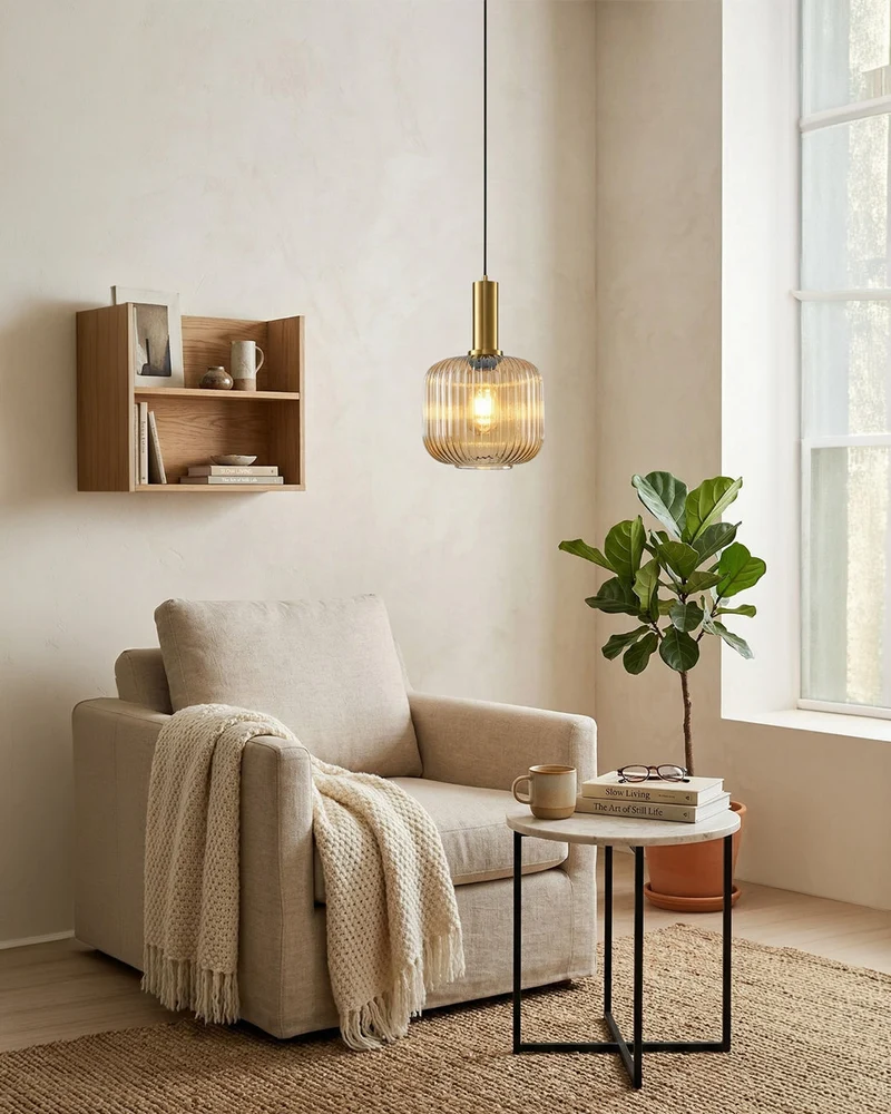CLYDE Moderne Hanglamp met Gekleurde Glazen Kap – Scandinavisch Design voor Woonkamer & Eetkamer – E27 Fitting | Sansoti