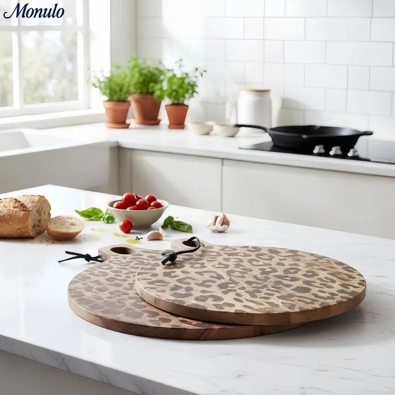 Houten Serveerplank Sapelehout Rond en Vierkant Scandinavisch Design voor Keuken en Tafel | Sansoti