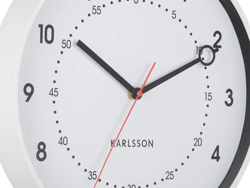 Karlsson Fresco KA6038WH Wanduhr Weiß • Geräuschloses Sweep-Uhrwerk • Skandinavisches Design