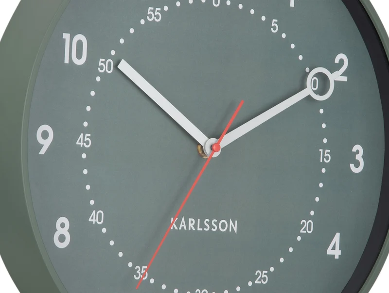 Karlsson Fresco KA6038GR Wanduhr Dschungelgrün • Geräuschloses Sweep-Uhrwerk • Skandinavisches Design