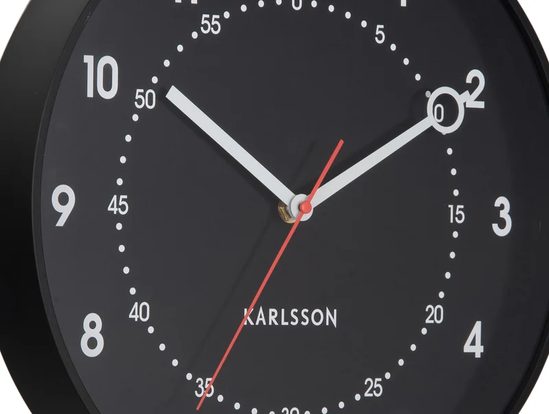Karlsson Fresco KA6038BK Wanduhr Schwarz • Geräuschloses Sweep-Uhrwerk • Skandinavisches Design