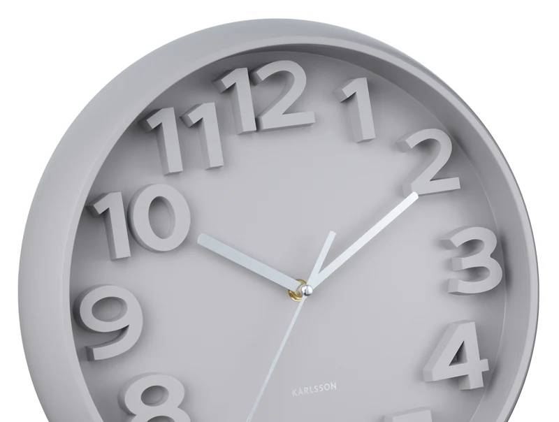 Karlsson Elevated Classic Numbers KA6052WG Wanduhr Warmgrau • Geräuschloses Sweep-Uhrwerk • Zeitloses Zifferndesign