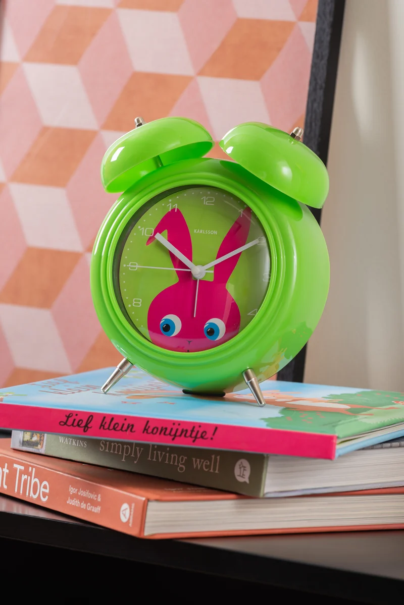 Karlsson Peekaboo Bunny KA5980DG Wecker Dunkelgrün • Bewegliche Augen • Kinderzimmer-Design