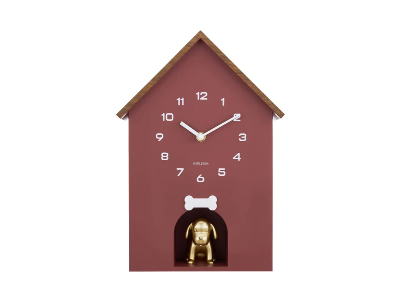 Karlsson Dog House KA6108RD Wanduhr Burgunderrot • Sweep-Uhrwerk • Kuckuckshund stündlich