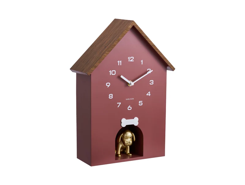 Karlsson Dog House KA6108RD Wanduhr Burgunderrot • Sweep-Uhrwerk • Kuckuckshund stündlich