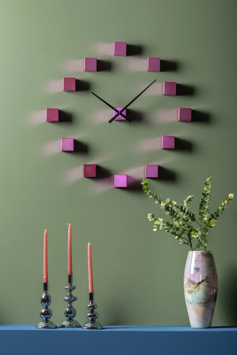 Karlsson DIY Cubic Metallic KA5974PI Wanduhr Metallic Dunkelrosa • Individuelle Würfel-Gestaltung • Skandinavisches Design