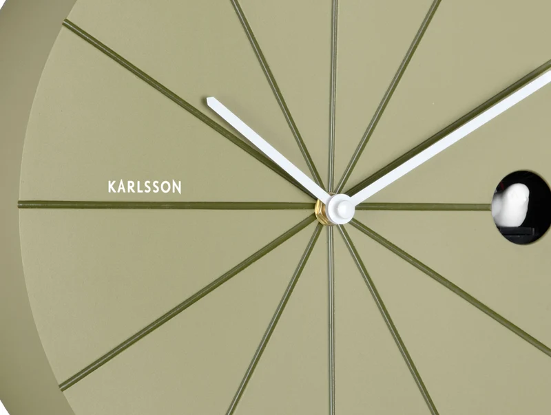 Karlsson Destacado Cuckoo KA6068GR Wanduhr Olivgrün • Kuckucksvogel stündlich • Automatische Nachtabschaltung