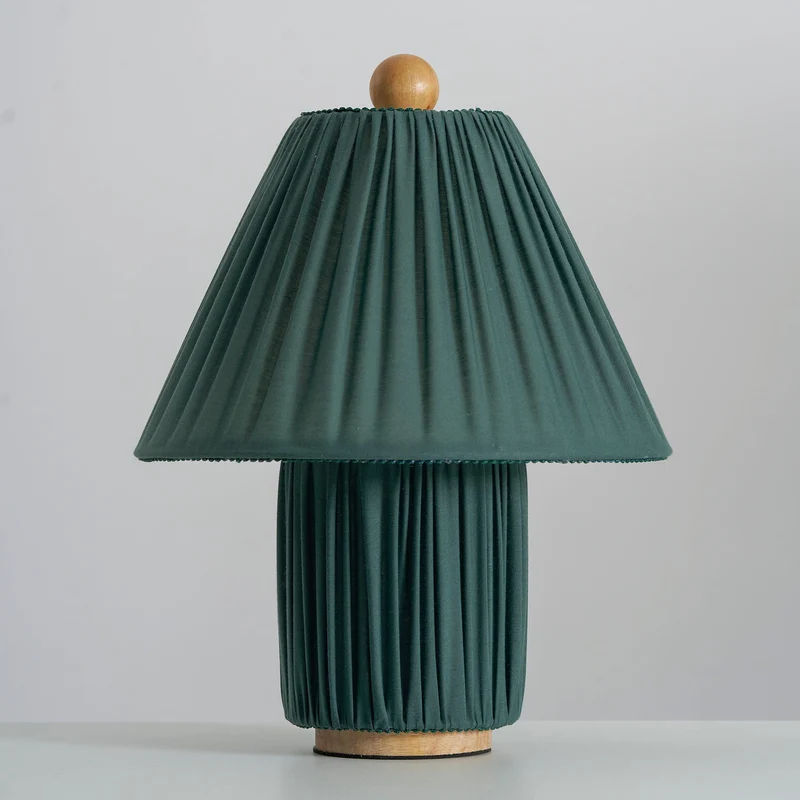 Retro Tafellamp met Geplooide Stoffen Kap – Warm Zacht Licht – Scandinavisch Minimalistisch Design voor Slaapkamer Woonkamer | Sansoti