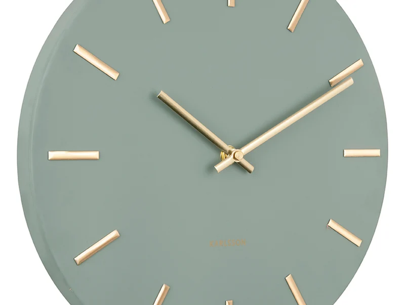 Karlsson Charm Small KA5821DG Wanduhr Dschungelgrün • Goldene Details • Offenes Zifferblatt