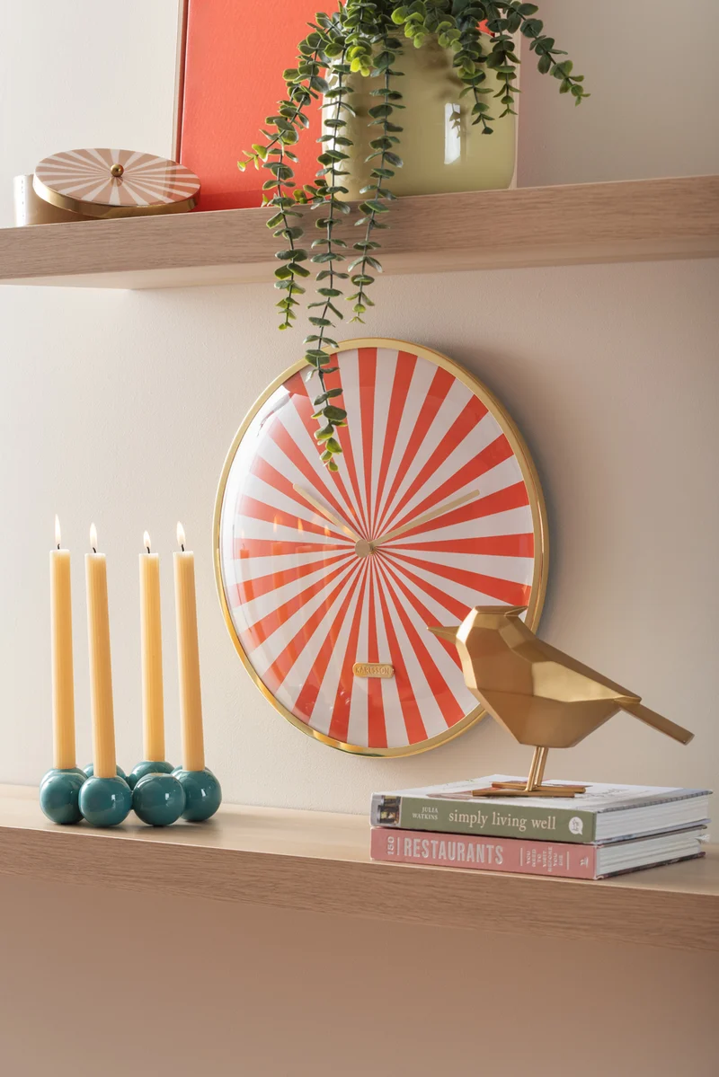 Karlsson Candy Swirl Dome KA6007OR Wanduhr Orange • Geräuschloses Sweep-Uhrwerk • Verspielte Bonbon-Optik