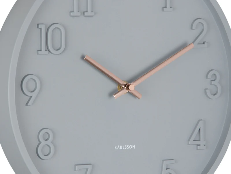 Karlsson Calma KA6041GY Wanduhr Dunkelgrau • Geräuschloses Sweep-Uhrwerk • Skandinavisches Design