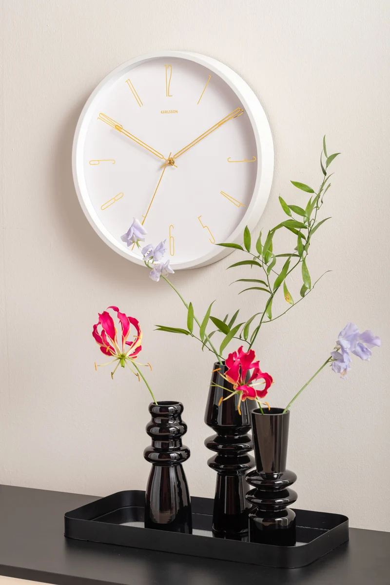 Karlsson Belle Numbers KA5898WH Wanduhr Weiß • Sweep-Uhrwerk • Geräuscharmer Lauf