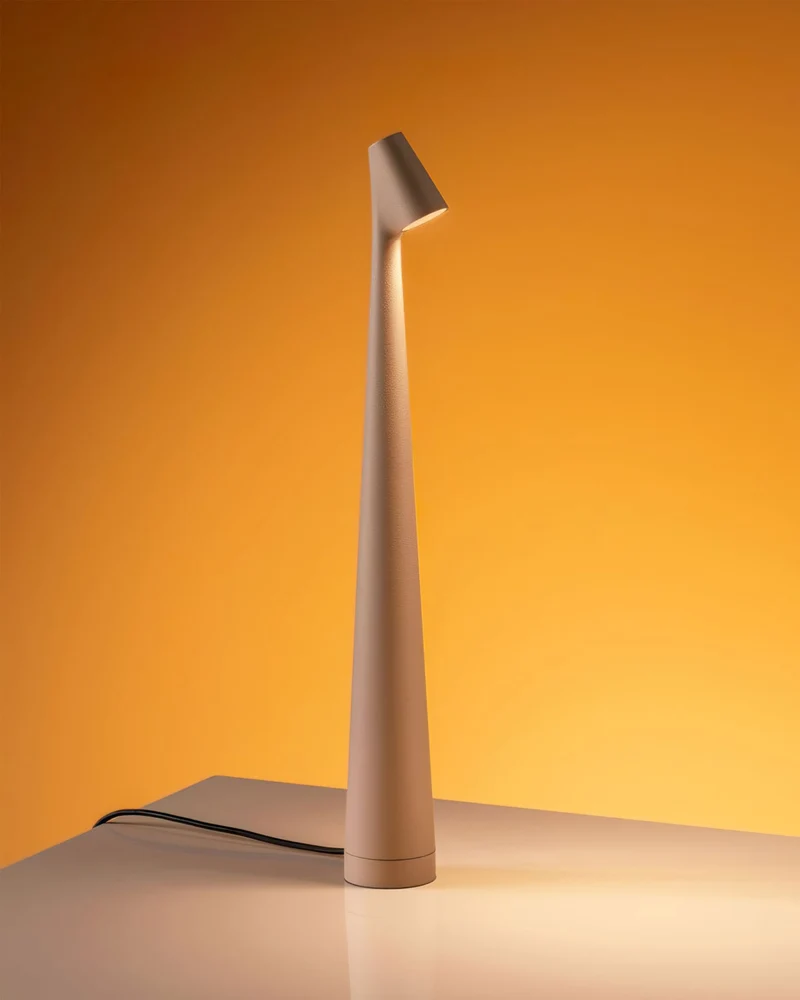 Oplaadbare Tafellamp Aluminium Dimbaar LED Touch Bedlamp Draadloos Design Kegelvormige Lampenkap Modern 45cm Acculamp | Sansoti