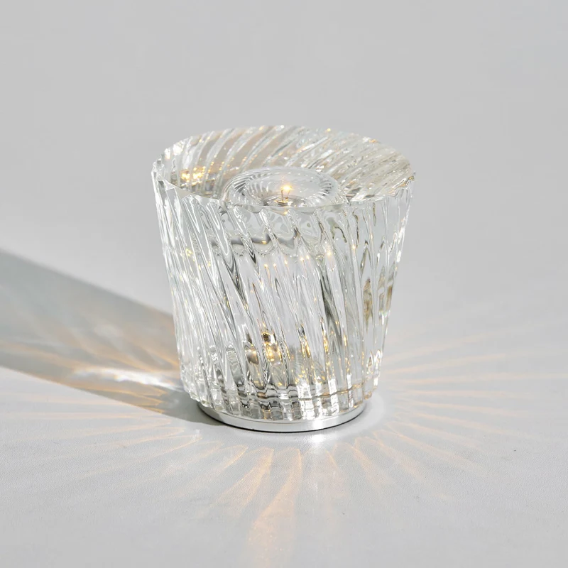 Diamant Kristal Tafellamp met Ingebouwde Accu – Draadloos & Dimbaar – Ø 8,2 cm × H 9 cm | Sansoti