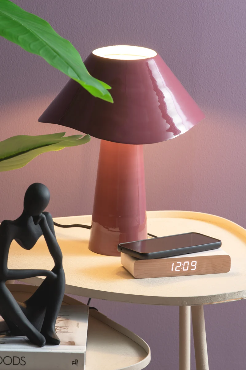 Karlsson Retro Flat LED KA6039WH Wecker Weiß • Kabelloses Qi-Laden • Digitales LED-Display