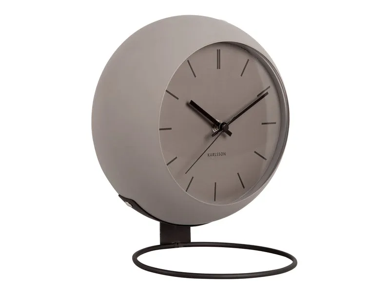 Karlsson Nirvana Globe KA5858GY Tischuhr Dunkelgrau • Lautloses Sweep-Uhrwerk • Industrielles Globus-Design