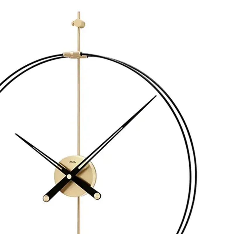 AMS Design W9655 Wanduhr • Carbon- & Metall-Design in Gold • Präzises Quarzuhrwerk