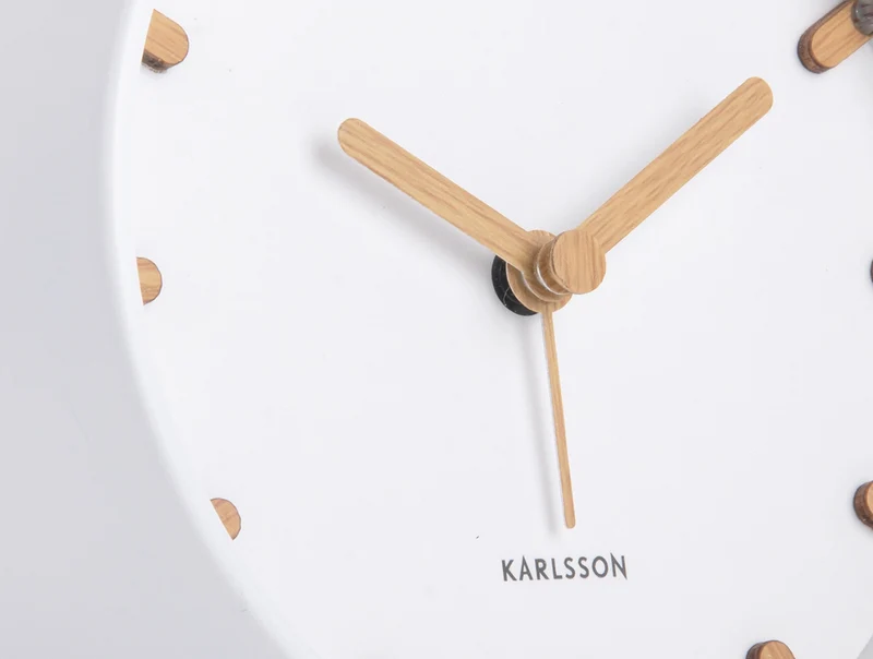 Karlsson Grace KA5943WH Wecker Weiß • Geräuschloses Sweep-Uhrwerk • Nachtlichtfunktion