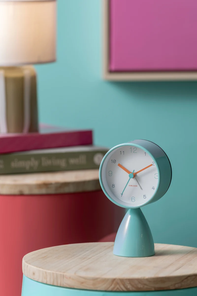 Karlsson Funky Vibes KA6023BL Wecker Türkisblau • Geräuschloses Sweep-Uhrwerk • Retro-Vintage-Design