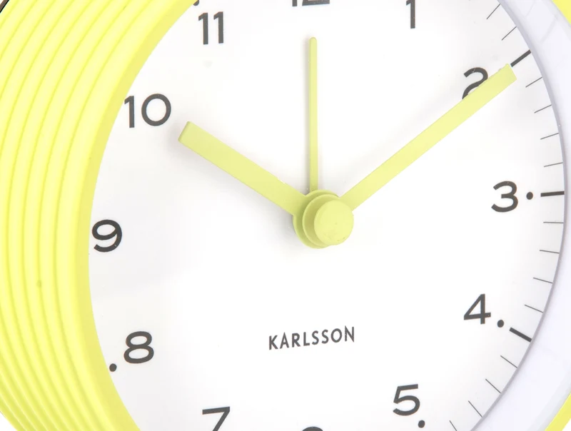 Karlsson Circus Rings KA6010GR Wecker Matchagrün • Sweep-Uhrwerk • Lichtfunktion