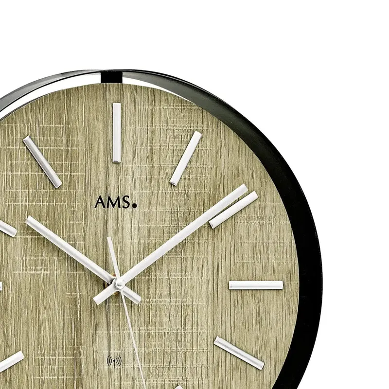 AMS Funk F5587 Wanduhr • Schwarzwälder Uhrentradition • Präzises Funkwerk