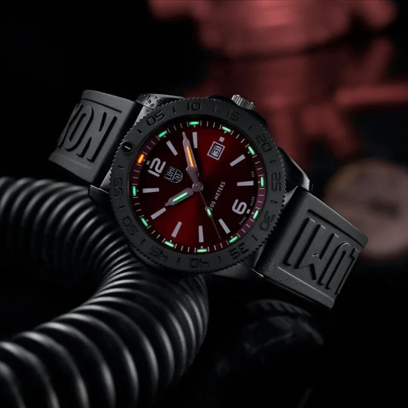 Luminox Pacific Diver XS.3135.B Herrenuhr • Swiss Made • LLT