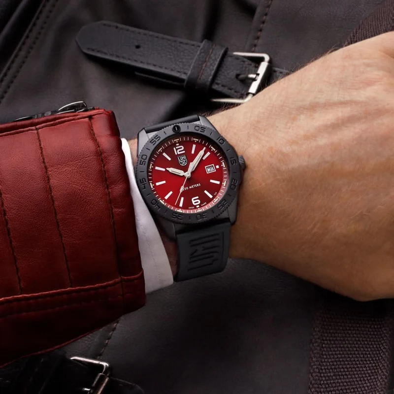 Luminox Pacific Diver XS.3135.B Herrenuhr • Swiss Made • LLT