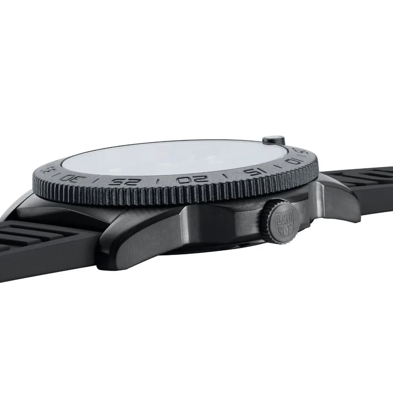 Luminox Pacific Diver XS.3123.B Herrenuhr • LLT Leuchtsystem • 200m Wasserdicht